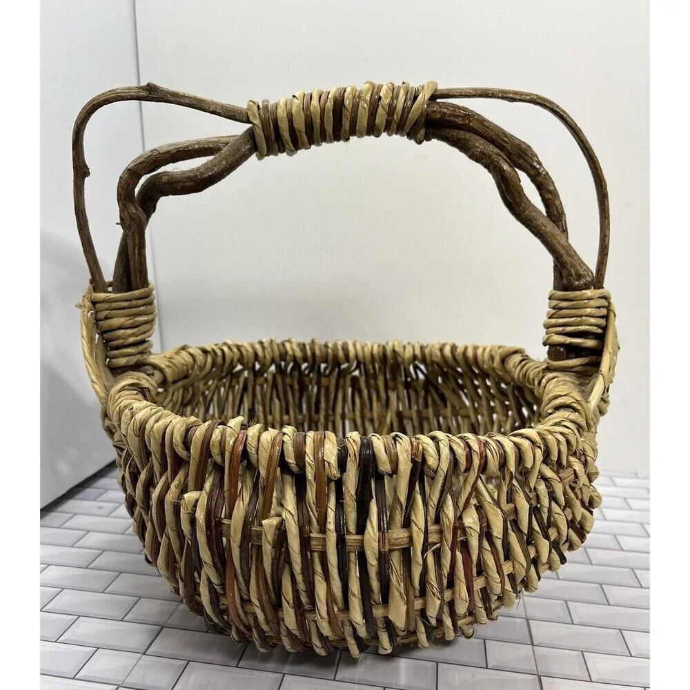 Vintage Primitive Gathering Basket Raw Curly Willow Handle Woven Large Farmhouse